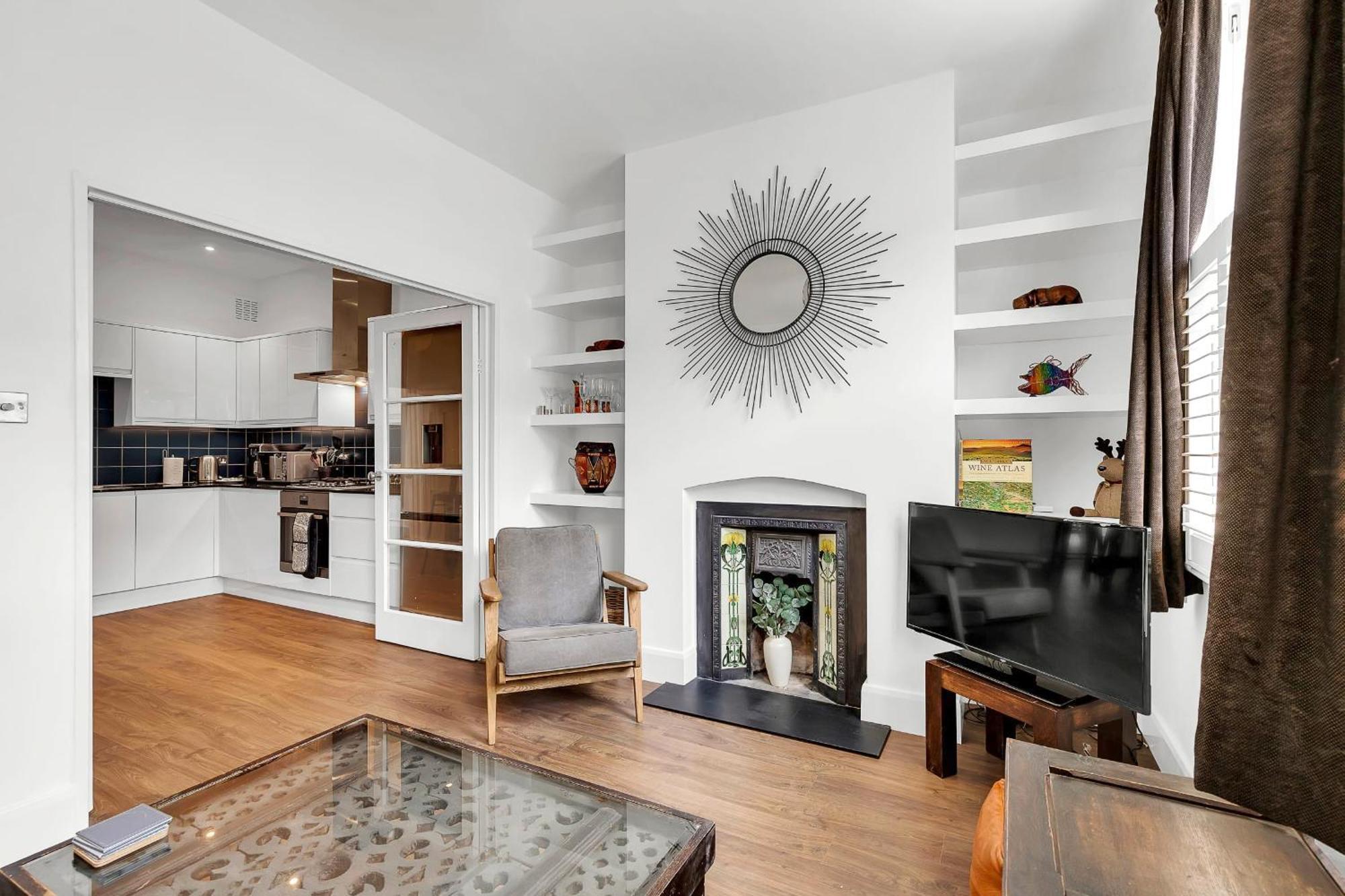 Charming Golborne Escape *